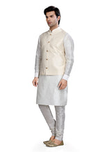 Load image into Gallery viewer, Jamevaram 3 pieces Vest Coat suit in Cream