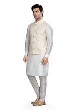 Load image into Gallery viewer, Jamevaram  3 pieces Vest Coat suit in Cream
